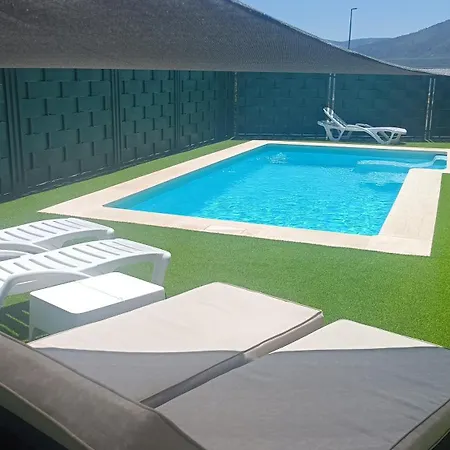 Сasa de vacaciones Casa Tres Ríos 1 *